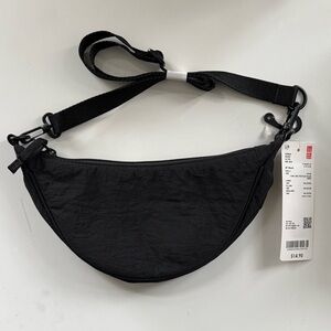 NWT Uniqlo Round Ultra Mini Bag